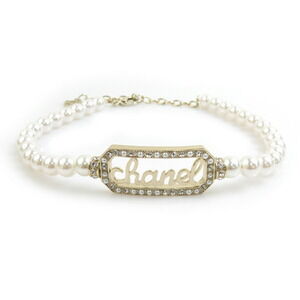 CHANEL Choker in Metal and Faux Pearl, Gold White, Women's, 90213i